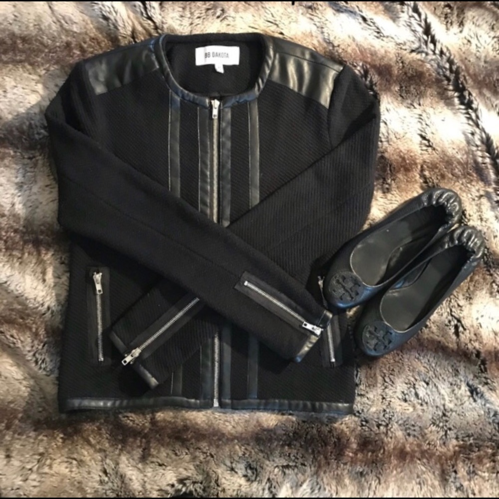 BB Dakota sweater, perfect for work!!